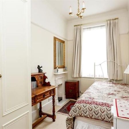 לונדון Large 3 Bed Flat In Central Wimbledon מראה חיצוני תמונה